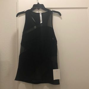 Mesh in motion racer back!